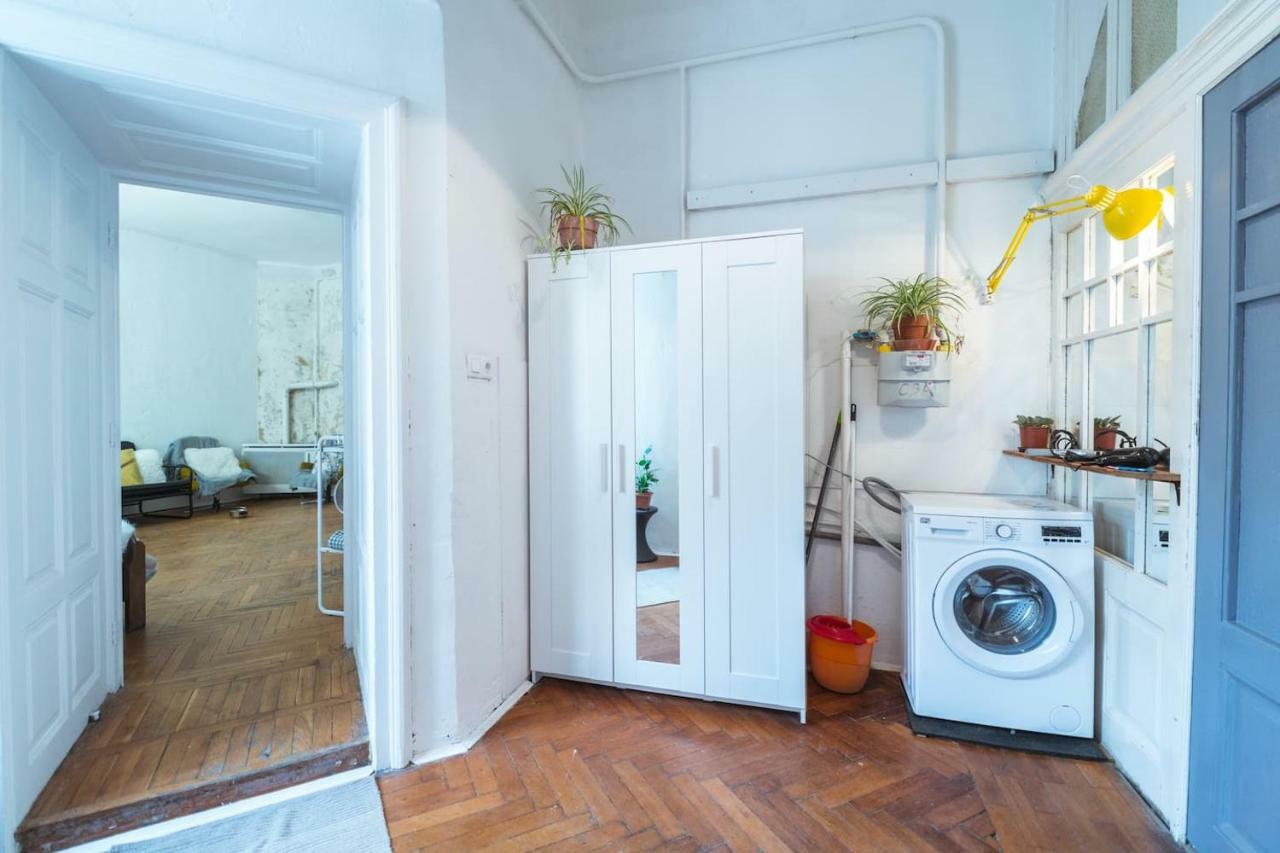 A Szoba Apartman Печ Экстерьер фото